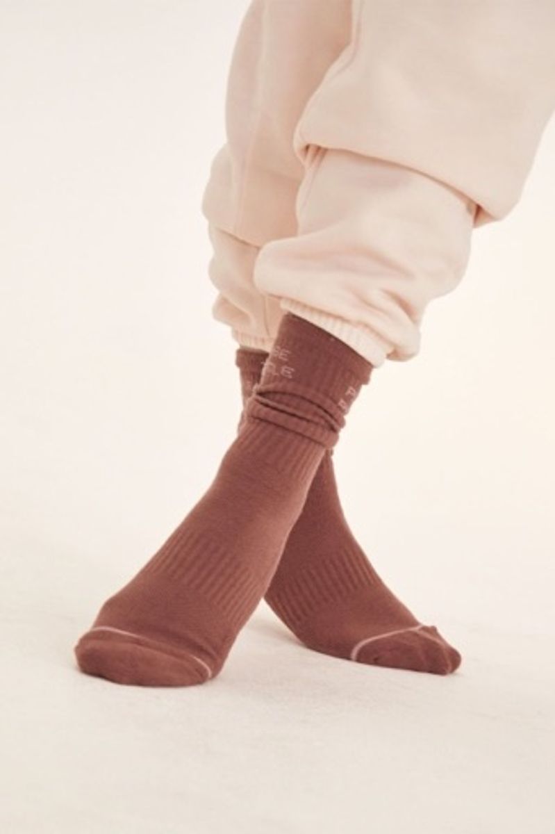 Girlfriend Collective_2